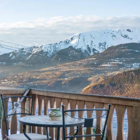 Panoramique Avec Vue Alpine A 180 Degres - Poele Scandinave & Nature Chalet