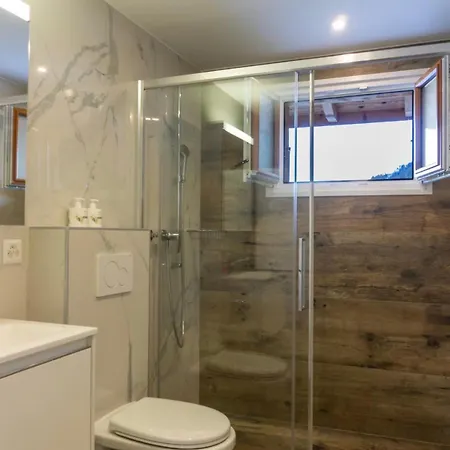 Chalet Panoramique Avec Vue Alpine A 180 Degres - Poele Scandinave & Nature