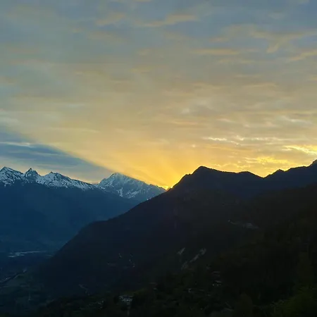 Panoramique Avec Vue Alpine à 180 Degrés - Poêle Scandinave&nature