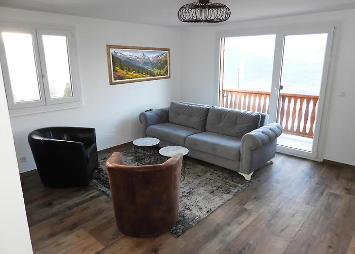 Panoramique Avec Vue Alpine A 180 Degres - Poele Scandinave & Nature Alpstuga *